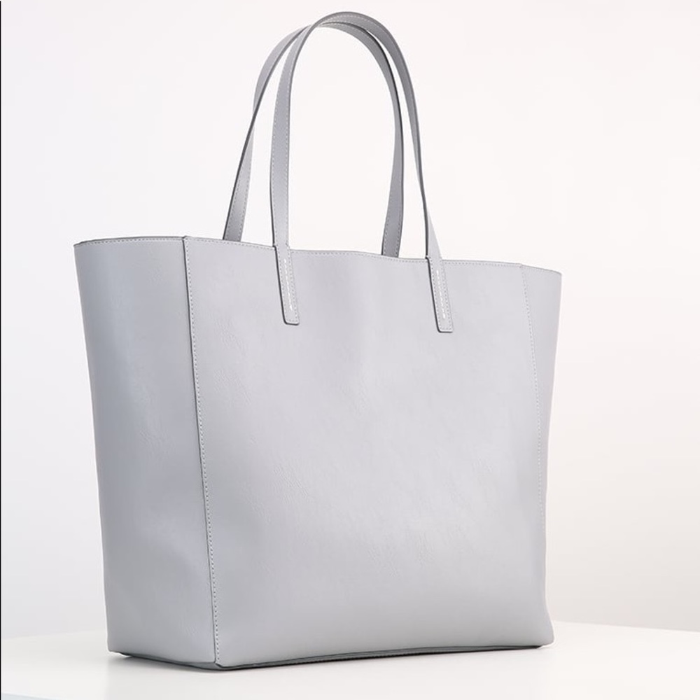 VEGAN LEATHER TOTE BAG